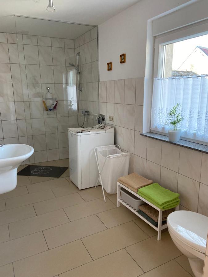 Schoen Moeblierte Wohnung In Genthin/ Ot Tucheim Buitenkant foto